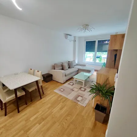 Safari Apartment